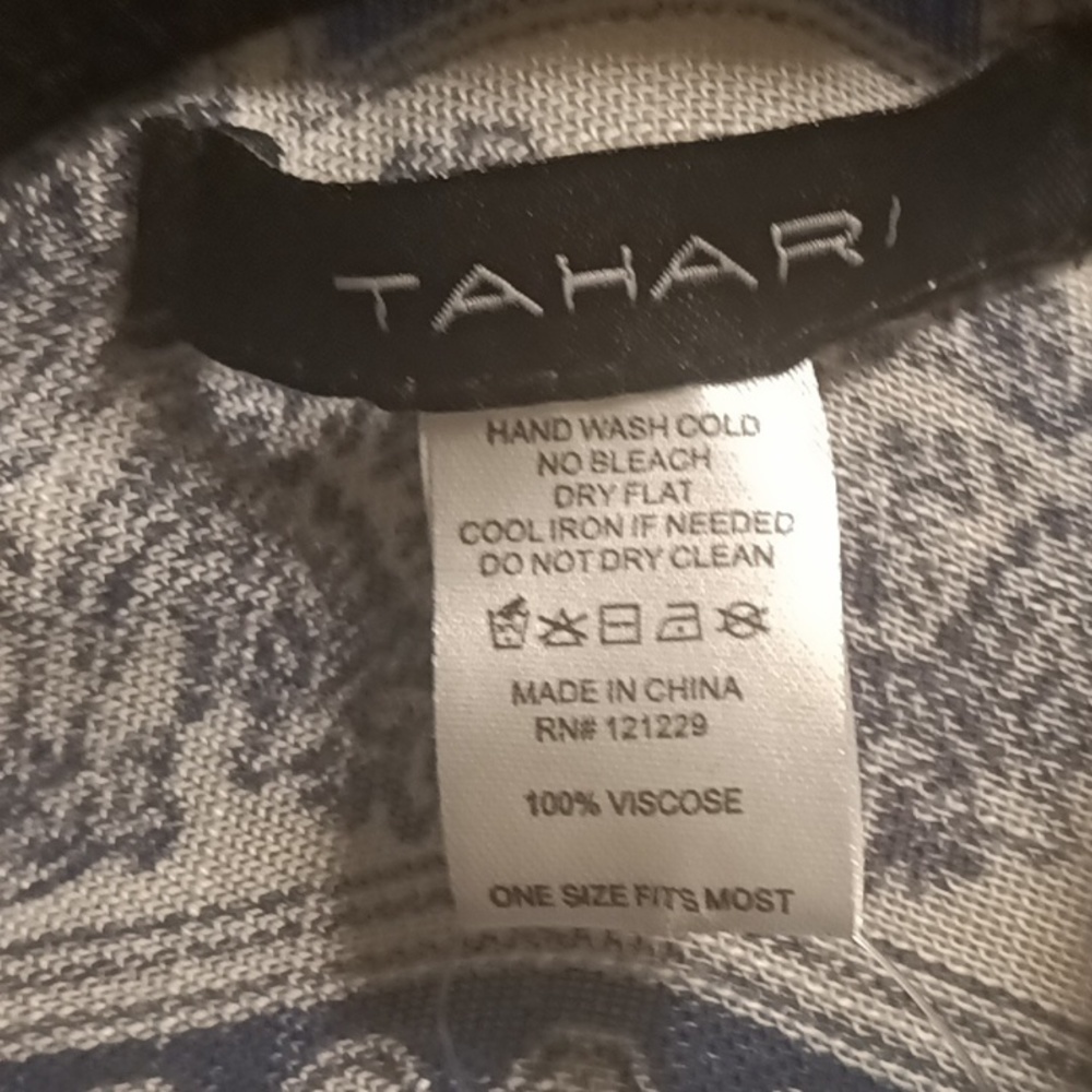NWT TAHARI 100% viscose multi-colored cardigan Size OS